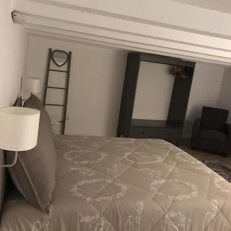 Daire A Casa Di Vale Siraküza